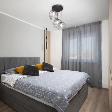 Meraviglia Residence Pula Luaran gambar