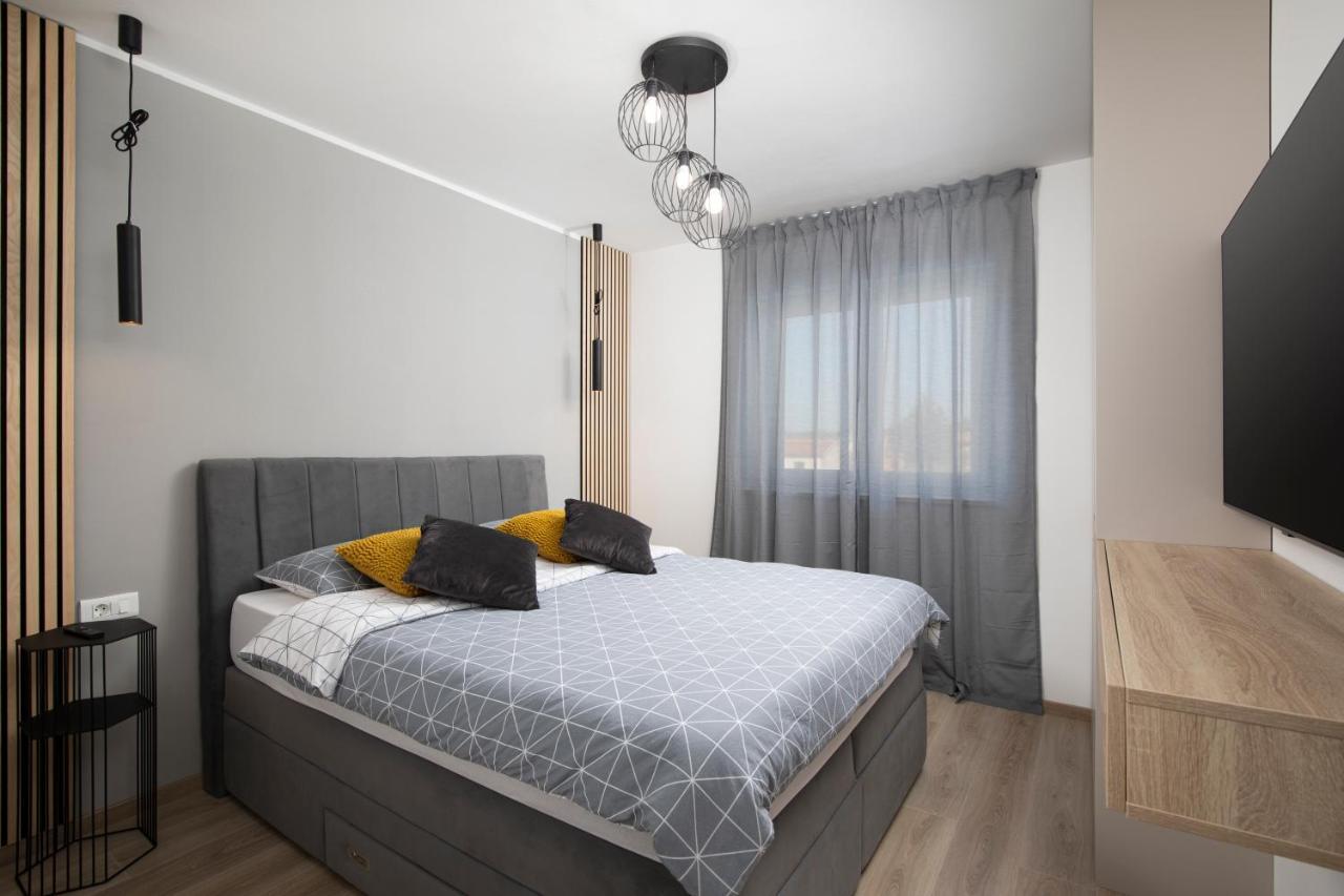 Meraviglia Residence Pula Luaran gambar